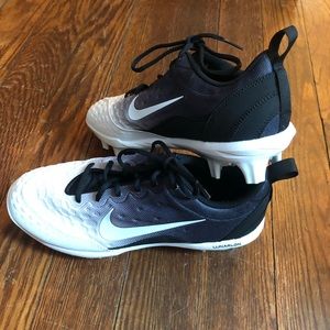 Nike Hyperdiamond Softball Cleats Womens Size 10
